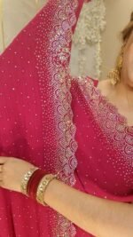 White Gold ইন্ডিয়ান জর্জেট শাড়ি – ব্লাউজ পিসসহ - Image 7